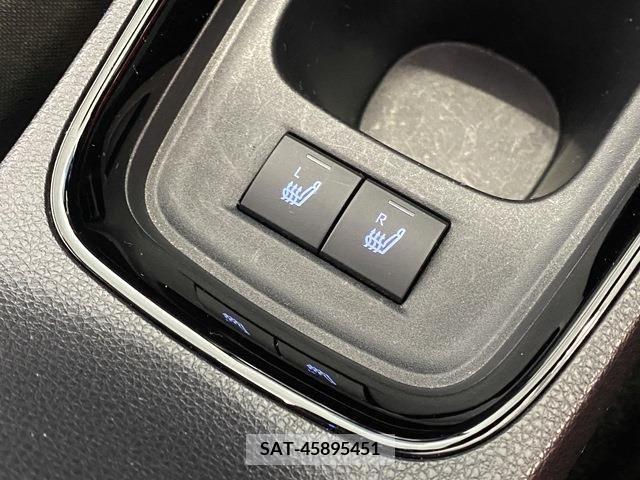 Toyota AQUA 2021-11 218404-11
