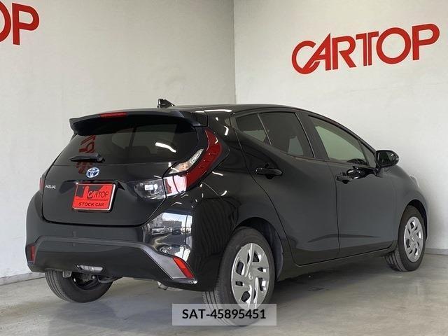 Toyota AQUA 2021-11 218404-3