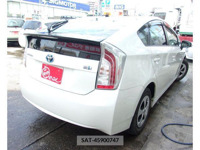 Toyota PRIUS 2015-07 346192-2