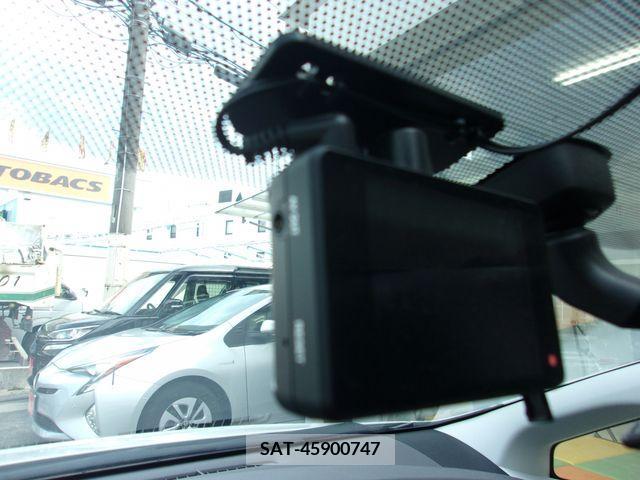 Toyota PRIUS 2015-07 346192-4