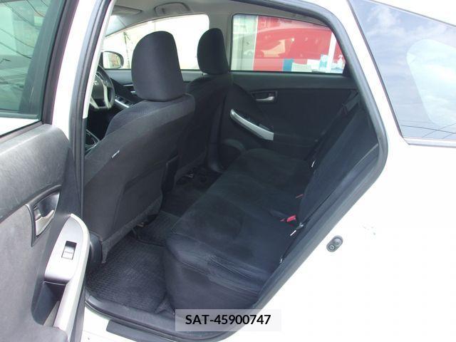 Toyota PRIUS 2015-07 346192-8