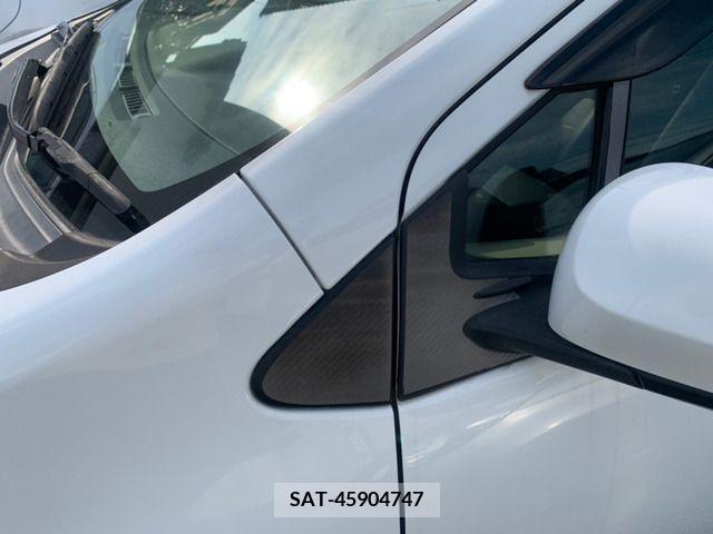 Toyota AQUA 2013-01 212604-3