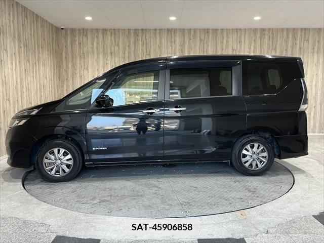 Nissan SERENA 2018-12 324952-18