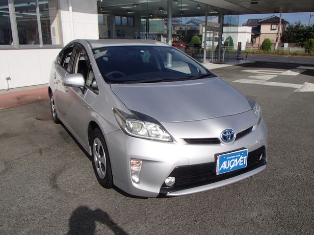 Toyota PRIUS 2015-01 25045-3