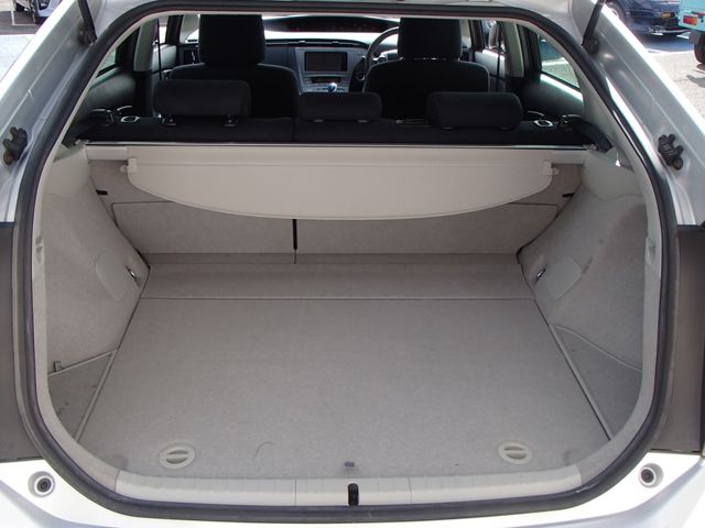 Toyota PRIUS 2015-01 25045-11