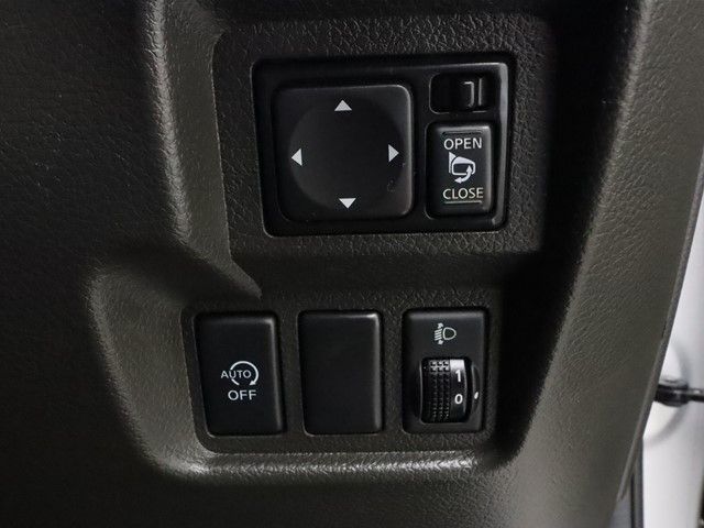 Nissan CUBE 2014-09 8901-10