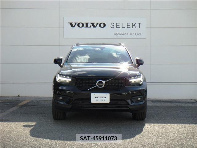 Volvo XC40 2021-08 372911-6