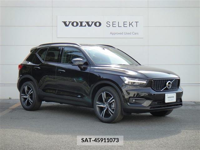 Volvo XC40 2021-08 372911-1