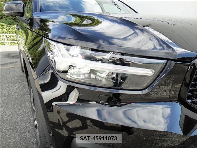 Volvo XC40 2021-08 372911-18