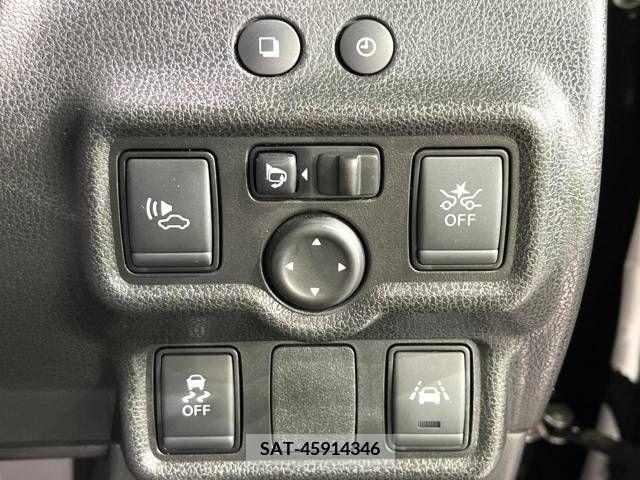 Nissan NOTE 2018-02 279915-7