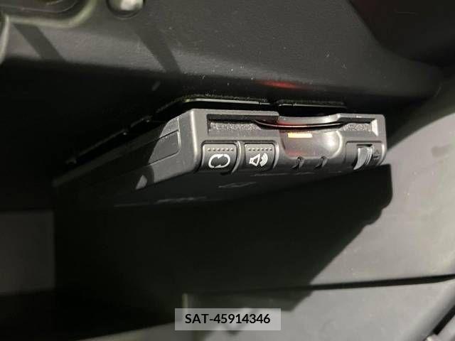Nissan NOTE 2018-02 279915-6