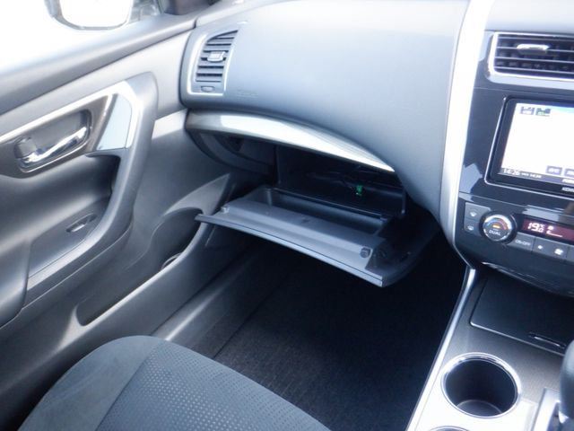 Nissan TEANA 2018-07 4858-6