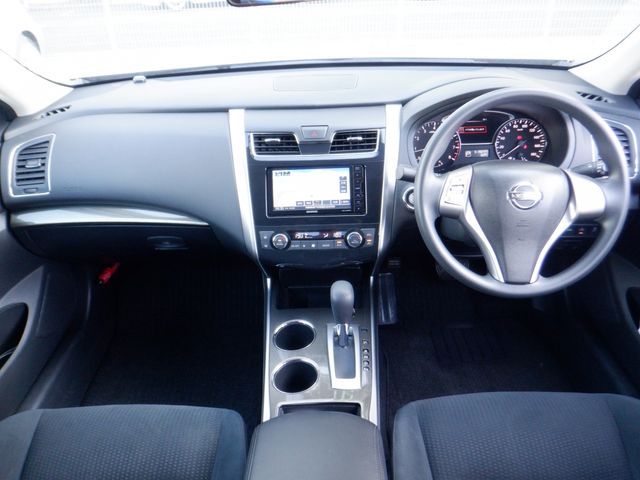 Nissan TEANA 2018-07 4858-1
