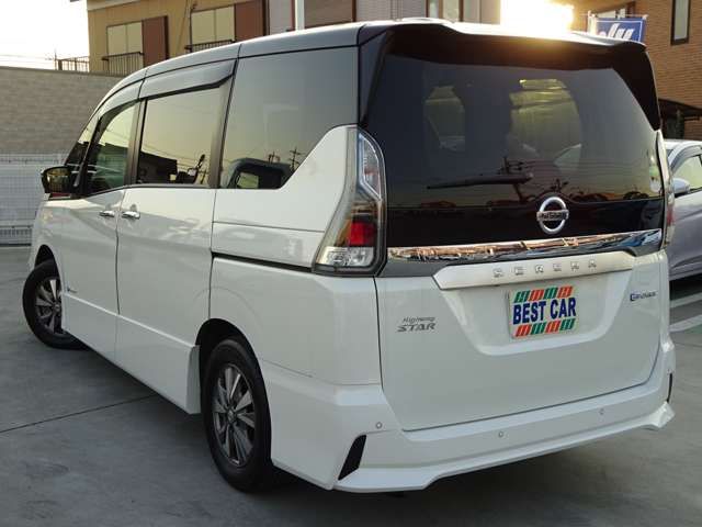 Nissan SERENA 2018-06 196265-2