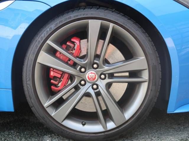 Jaguar F-TYPE 2018-06 184592-13
