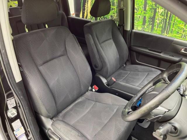 Honda e 2012-03 4739-9