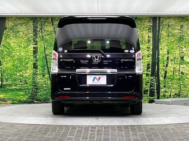 Honda e 2012-03 4739-16
