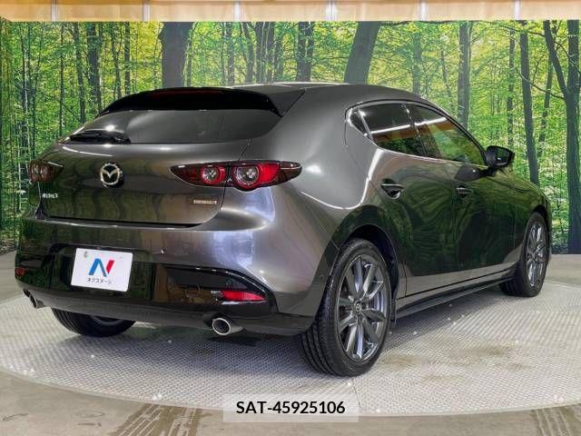 Mazda MAZDA3 2019-06 341271-18