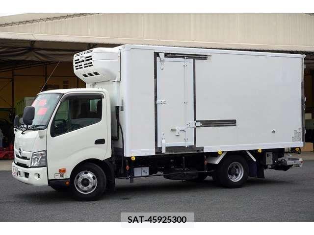 Hino DUTRO 2019-08 267678-8