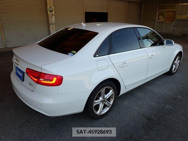 Audi A4 2014-04 261077-7