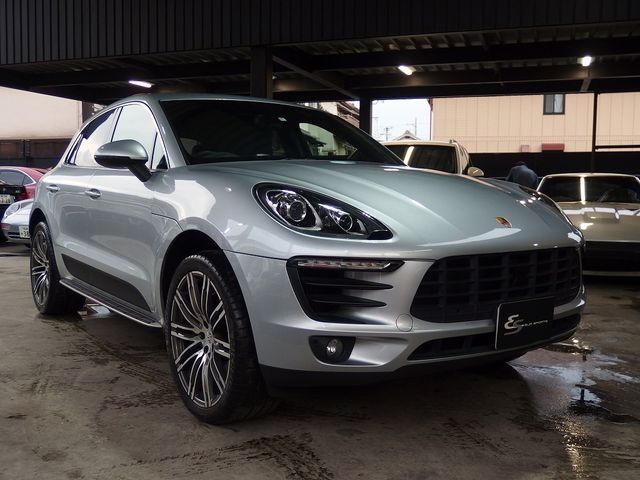 Porsche MACAN 2014-12 185481-4