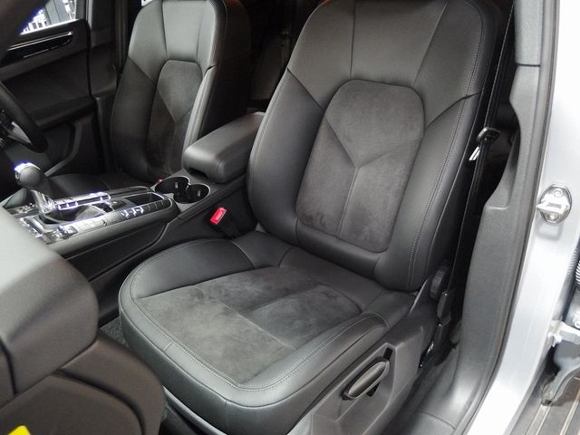 Porsche MACAN 2014-12 185481-27