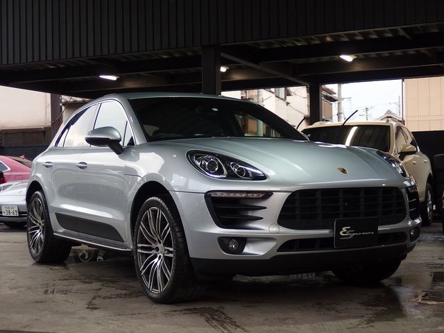 Porsche MACAN 2014-12 185481-0