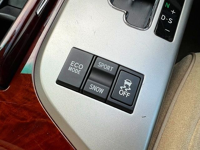 Toyota CROWN SEDAN 2012-09 7231-19