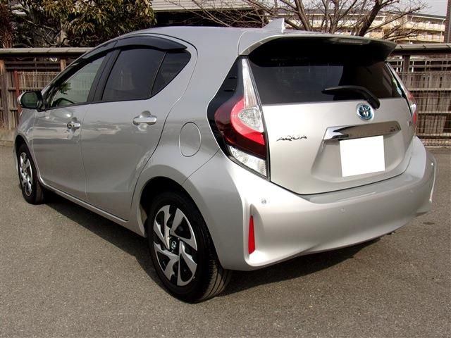 Toyota AQUA 2020-12 1839-9