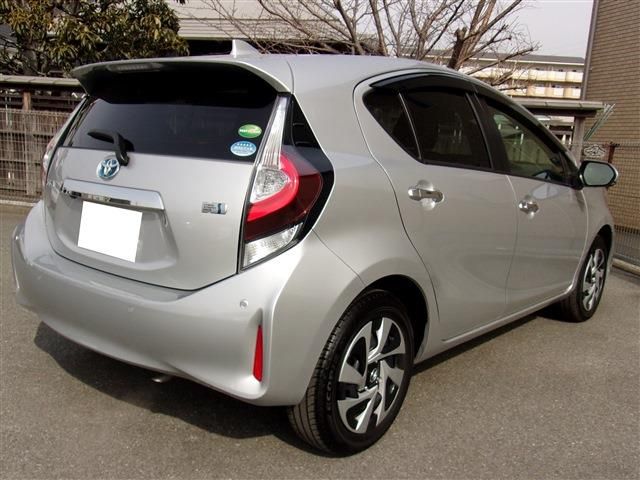 Toyota AQUA 2020-12 1839-1