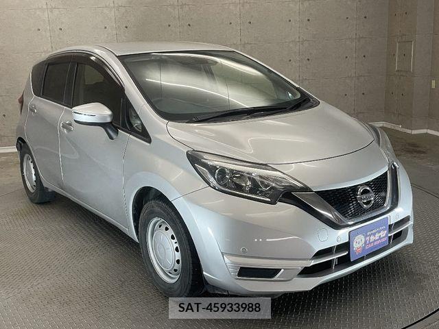 Nissan NOTE 2019-02 327685-4