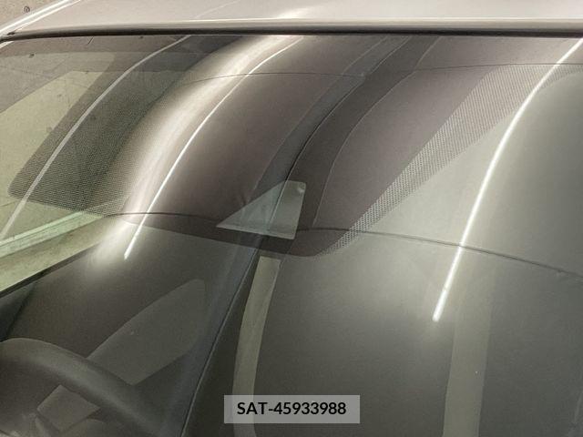 Nissan NOTE 2019-02 327685-8