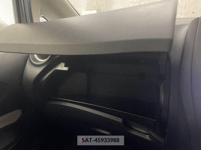 Nissan NOTE 2019-02 327685-21