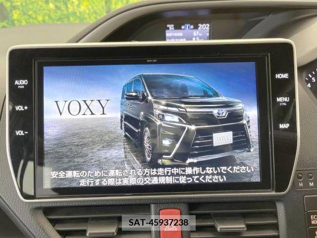 Toyota VOXY 2021-02 212210-2