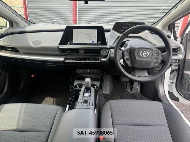Toyota PRIUS 2024-01 339866-1
