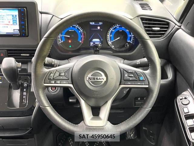 Nissan ROOX 2021-08 220684-11