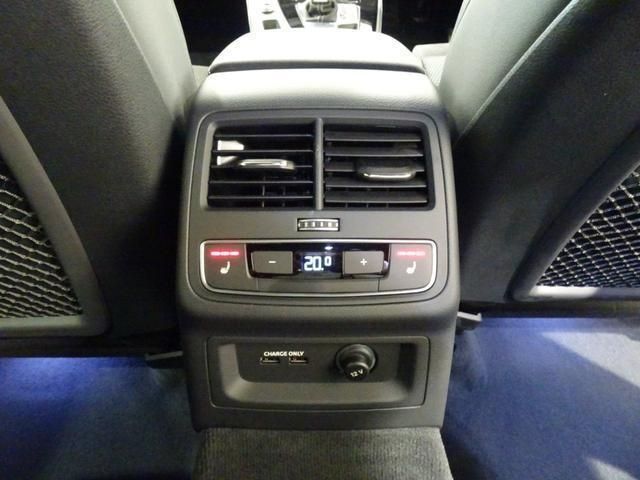 Audi A5 2021-11 18467-16