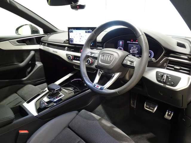 Audi A5 2021-11 18467-8