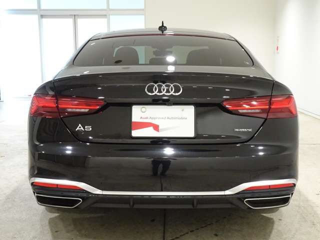 Audi A5 2021-11 18467-3
