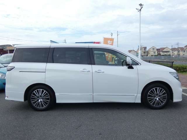Nissan ELGRAND 2021-01 18068-4