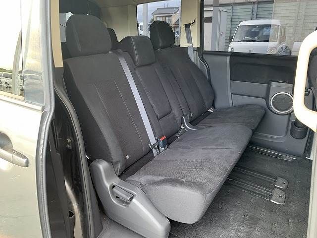 Mitsubishi DELICA D5 2013-06 20030-10