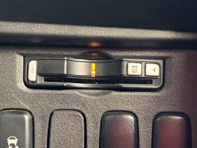 Mitsubishi DELICA D5 2013-06 20030-6