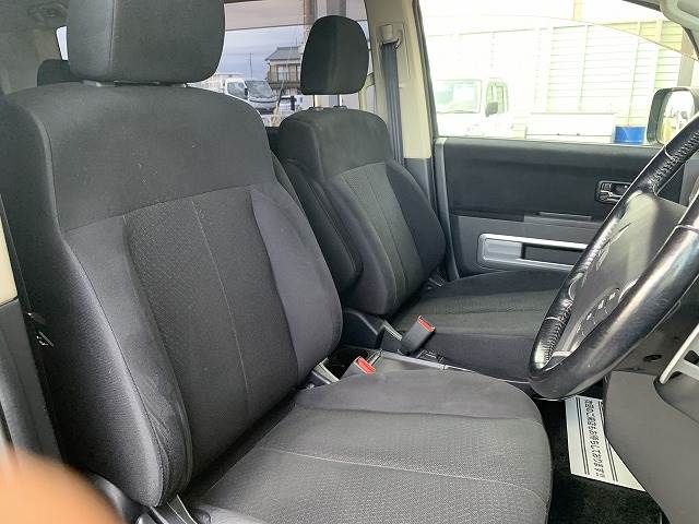 Mitsubishi DELICA D5 2013-06 20030-9