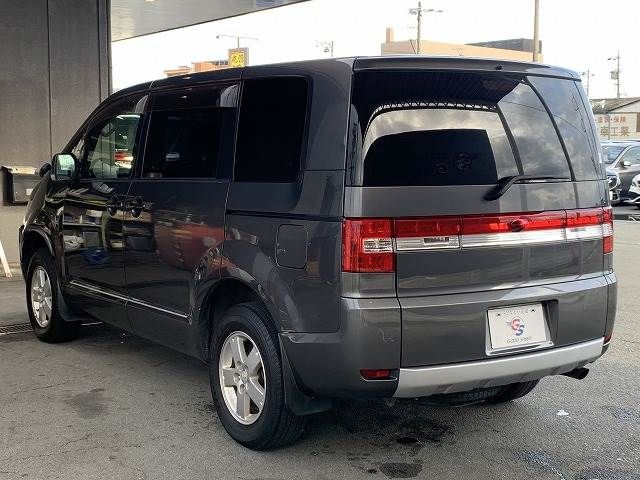 Mitsubishi DELICA D5 2013-06 20030-16