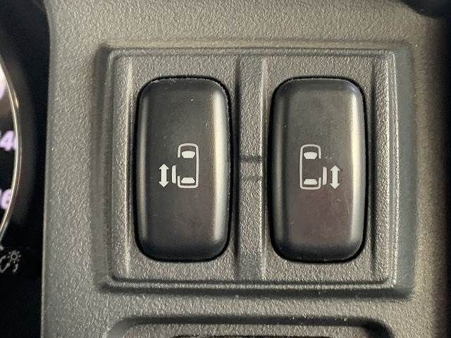 Mitsubishi DELICA D5 2013-06 20030-5