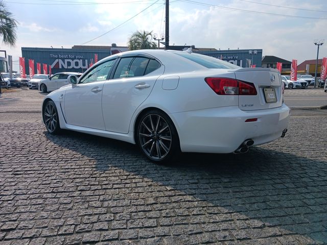 Lexus IS F 2008-06 186353-3