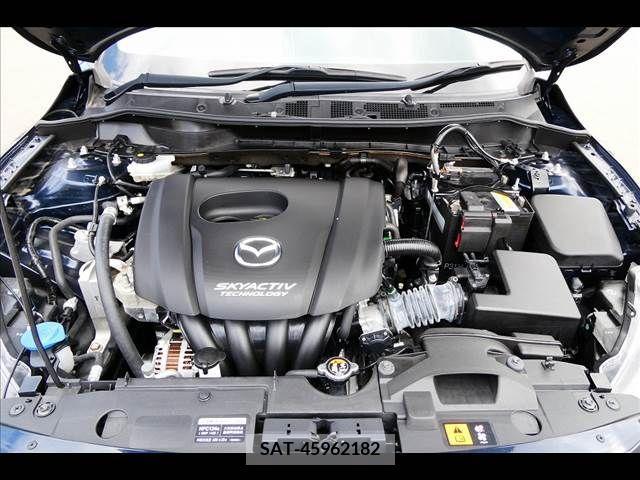 Mazda DEMIO 2019-04 301982-12