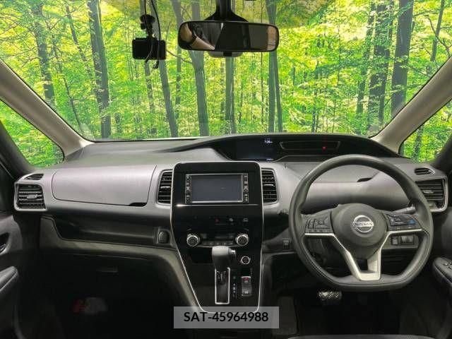 Nissan SERENA 2019-11 351801-1