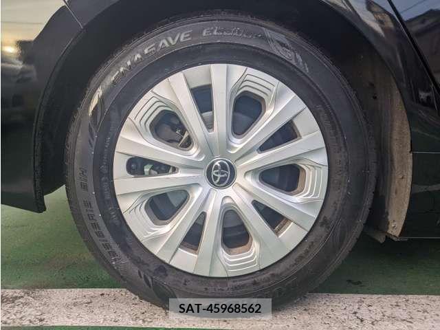 Toyota PRIUS 2022-03 322477-5