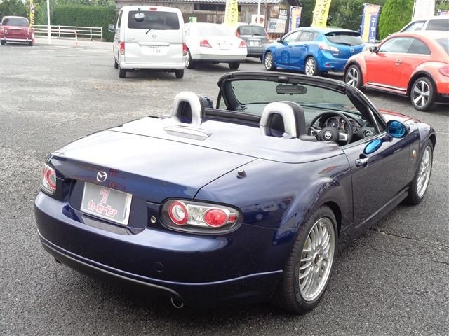 Mazda ROADSTER 2008-09 23317-15